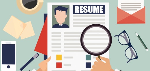 Advantages of Using a Professional Resume Writer